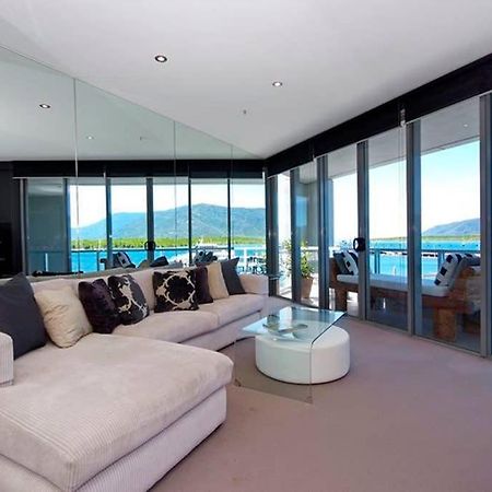 301 Harbour View Appartement Cairns Buitenkant foto